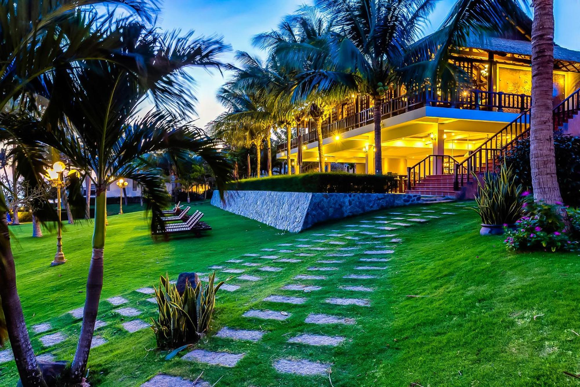 Lotus Muine Resort&Spa Phan Thiết Extérieur photo