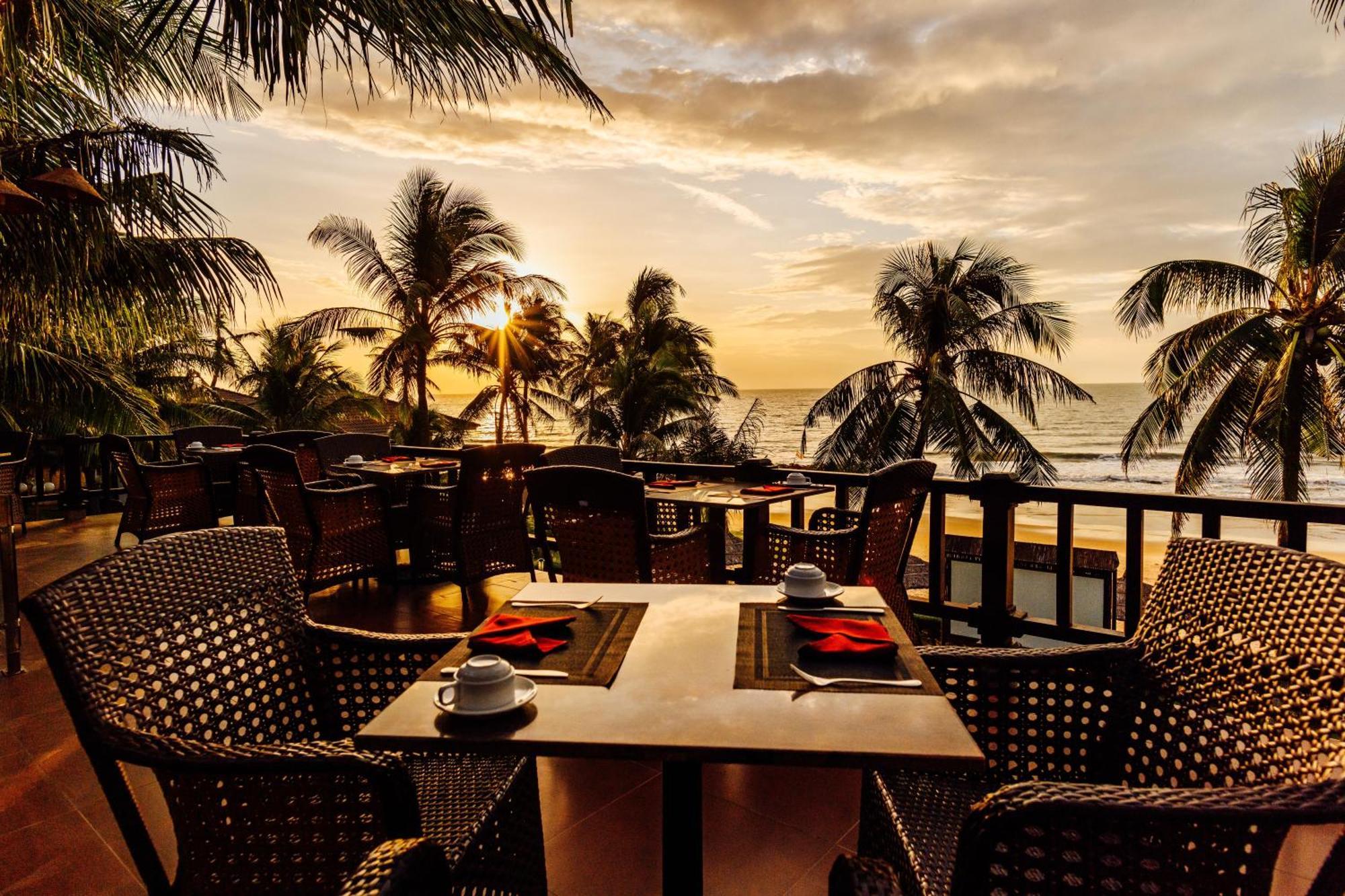 Lotus Muine Resort&Spa Phan Thiết Extérieur photo